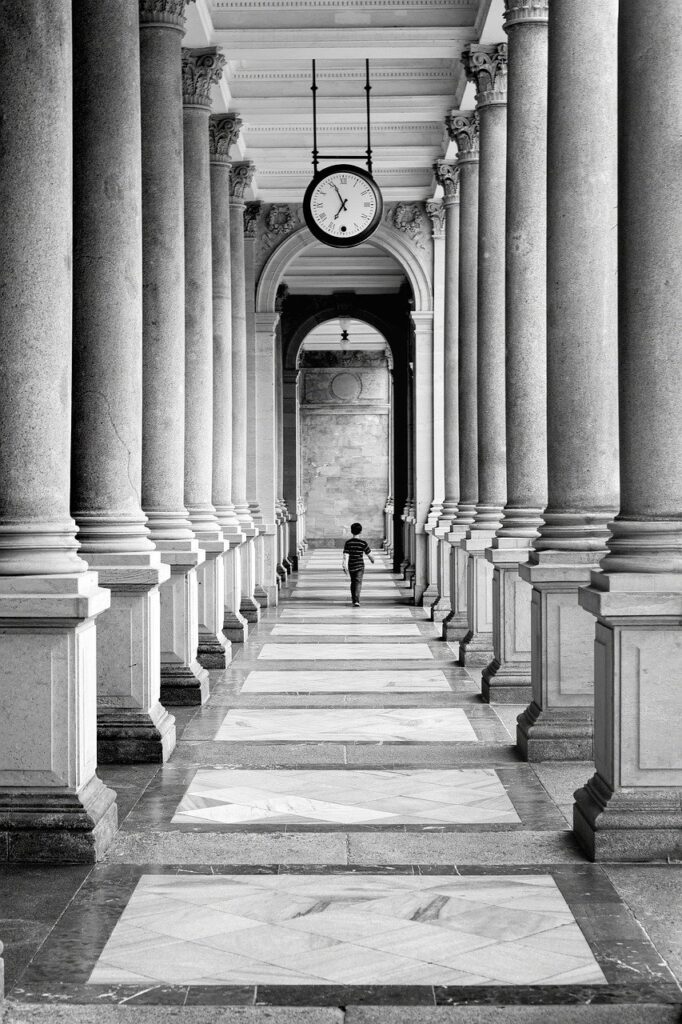 連休に楽しむ歴史巡りの低予算コースは？